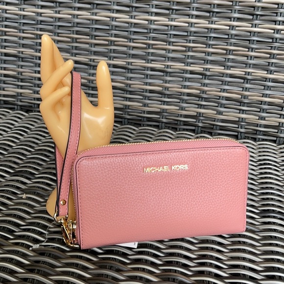 Michael Kors Large Flat MF Phone Case Leather Wallet in Sunset Rose - Picture 15 of 16